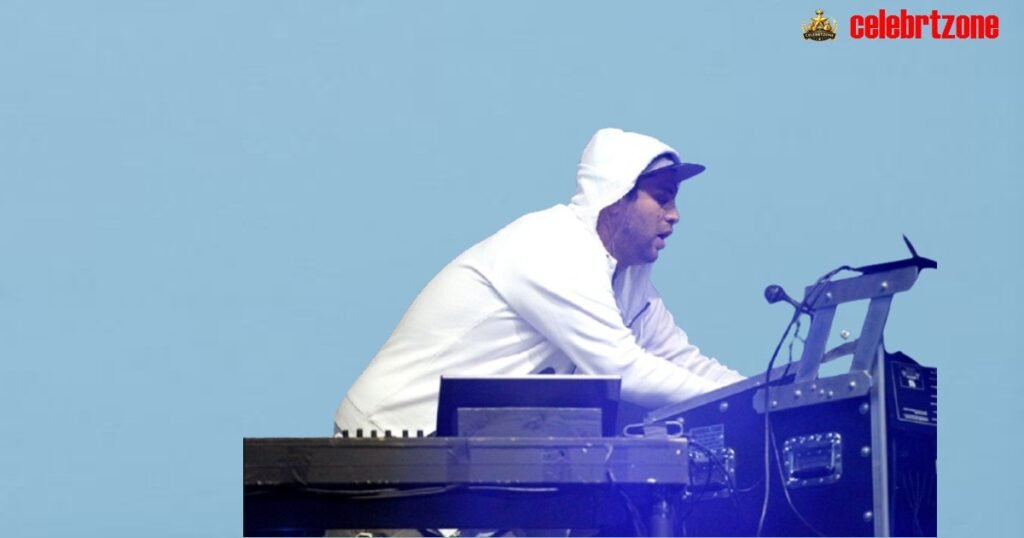 Derek Vincent Smith Net Worth 2026: Pretty Lights Fortune